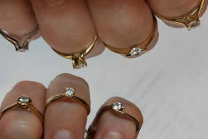 tipos de anillos de compromiso