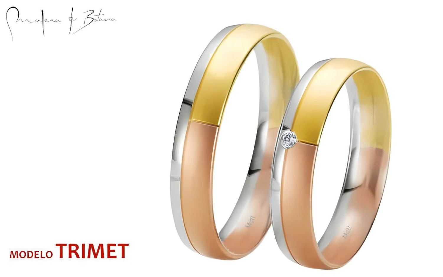 Par de anillos de matrimonio tricolor en oro amarillo, rosa y blanco. El anillo femenino luce un piedra solitario.