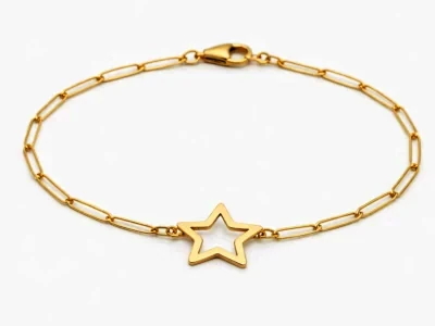 Pulsera de oro con dije de corazón, diseño minimalista y elegante